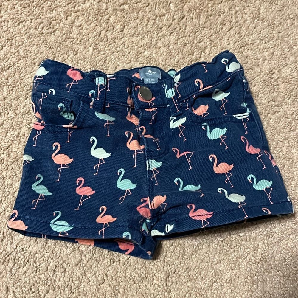 BABY GAP GIRLS SIZE 3 DENIM SHORTS